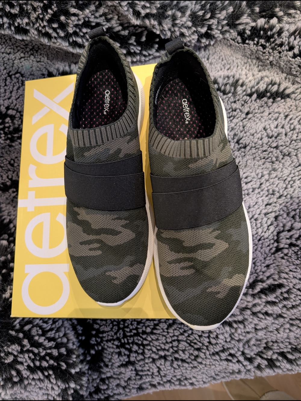 Aetrex Women’s Camo Slip-On Athletic Sneakers - Olive/Black